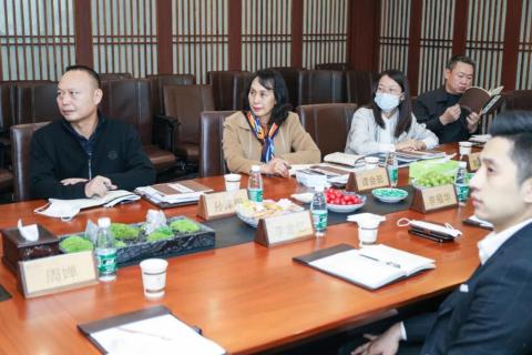 罗湖区人大常委副主任谭会茹一行莅临欧陆娱乐调研