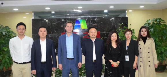 胡润百富创始人来访欧陆娱乐，共商战略合作！